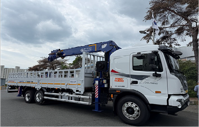 8Ton Crane Truck